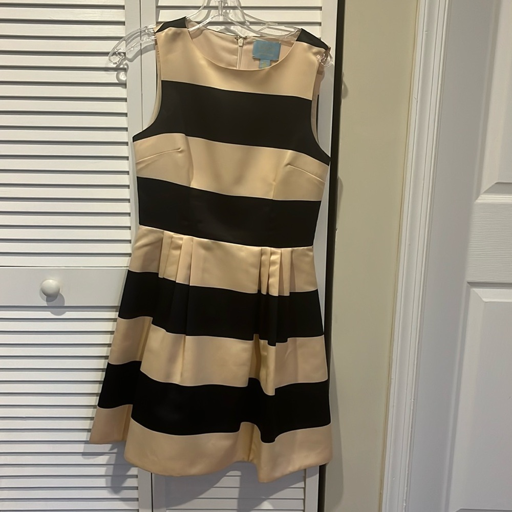 CeCe by Cynthia Steffe striped mini dress size 6. Lightly worn